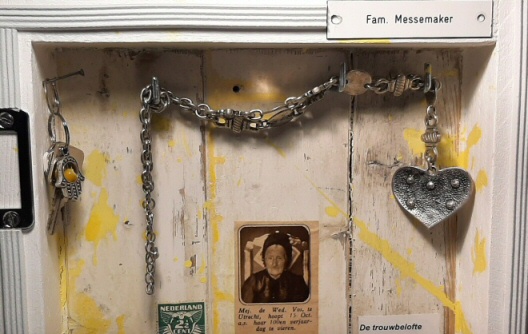 josephcornell066.jpg